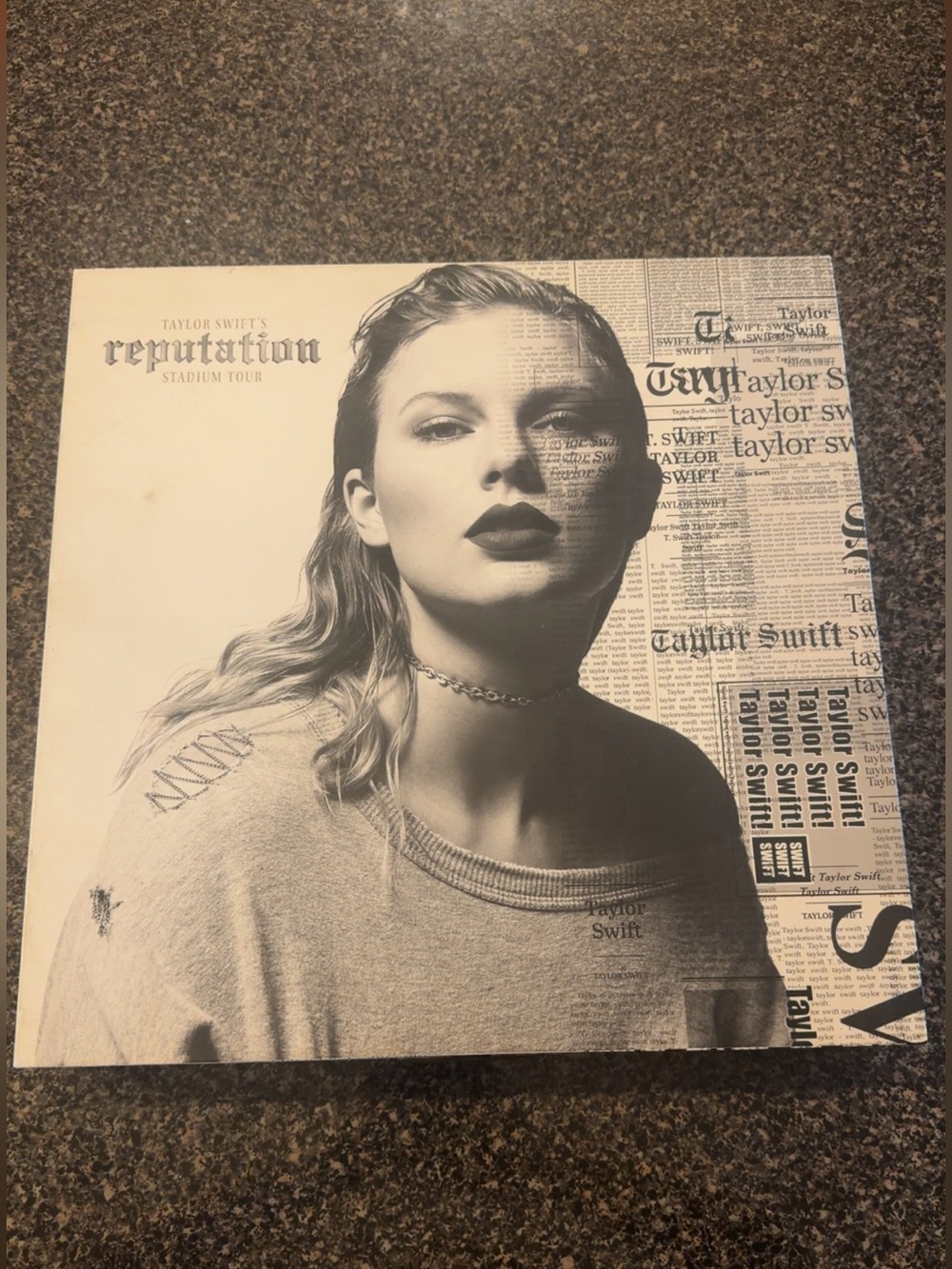 Taylor Swift Reputation VIP tour box